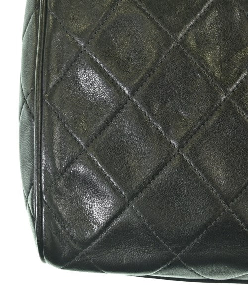 CHANEL กระเป๋าสะพาย