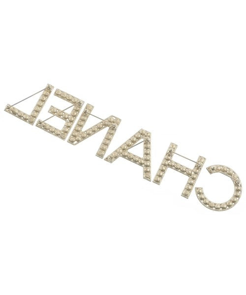 CHANEL เข็มกลัด/ดอกไม้ติดเสื้อ