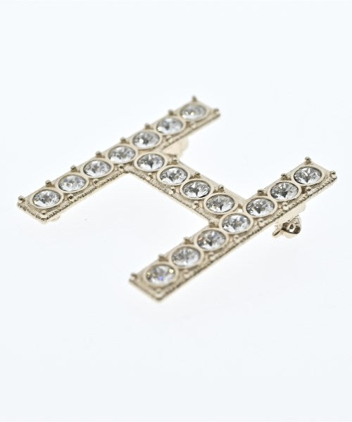 CHANEL เข็มกลัด/ดอกไม้ติดเสื้อ