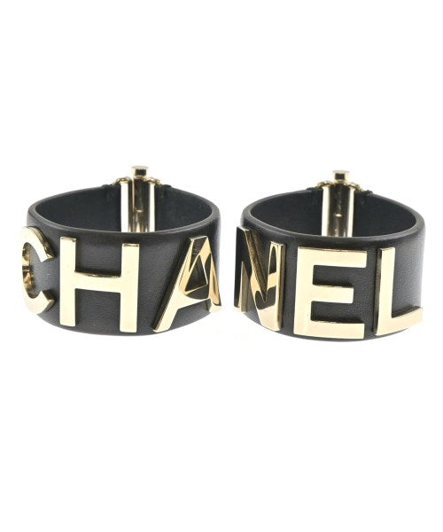 CHANEL สร้อยข้อมือ/กำไล