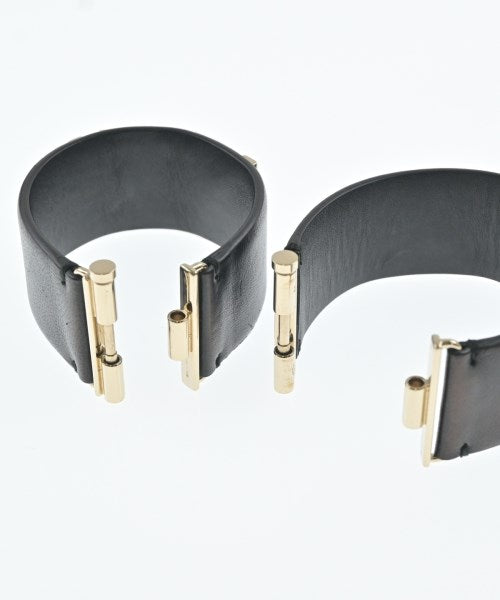 CHANEL สร้อยข้อมือ/กำไล
