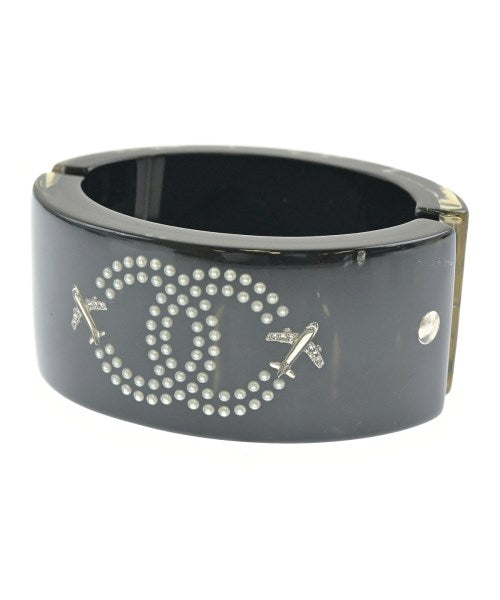 CHANEL สร้อยข้อมือ/กำไล