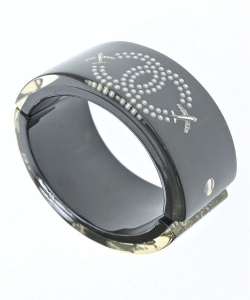CHANEL สร้อยข้อมือ/กำไล