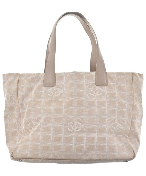CHANEL กระเป๋าถือขนาดใหญ่