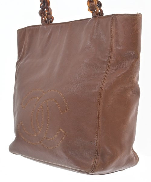 CHANEL กระเป๋าถือขนาดใหญ่