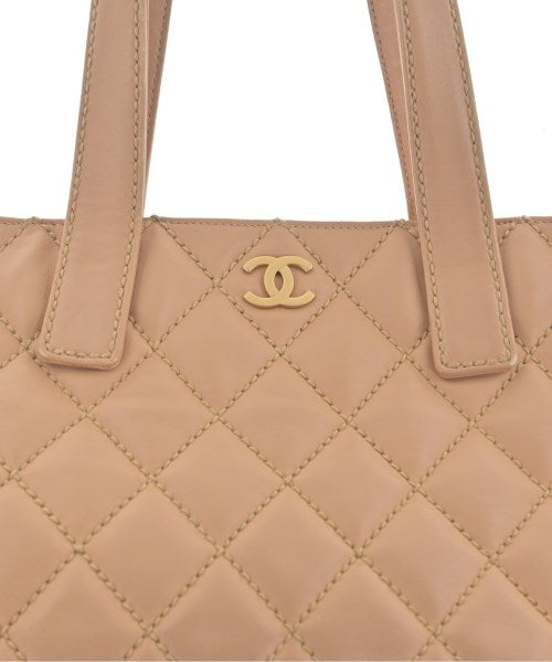 CHANEL กระเป๋าถือขนาดใหญ่
