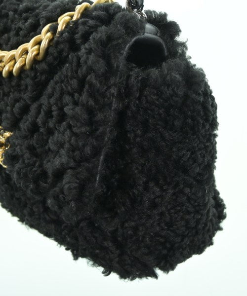 CHANEL กระเป๋าสะพาย