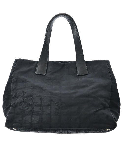 CHANEL กระเป๋าถือขนาดใหญ่