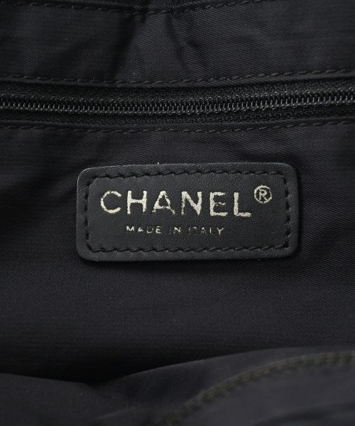 CHANEL กระเป๋าถือขนาดใหญ่