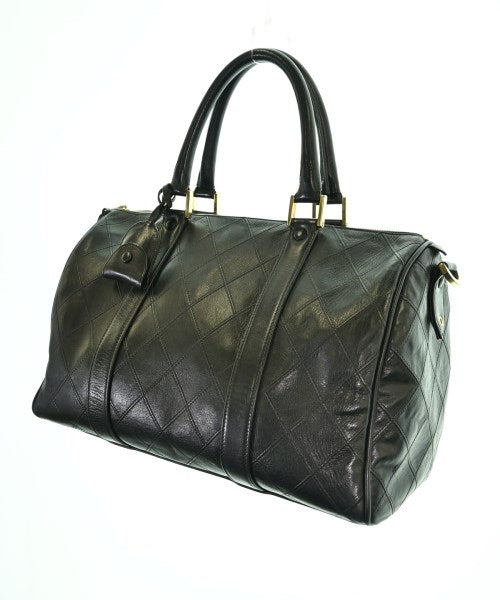 CHANEL กระเป๋าใส่อุปกรณ์ขนาดใหญ่