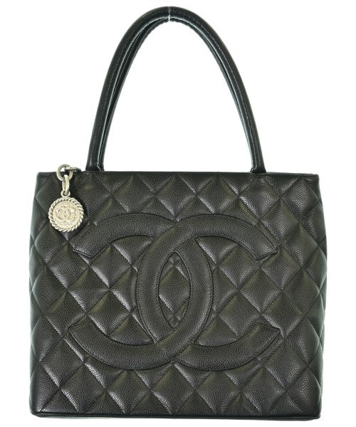 CHANEL กระเป๋าถือขนาดใหญ่