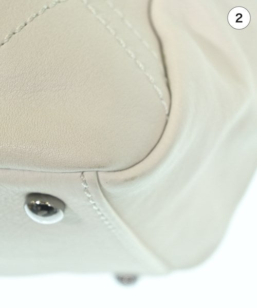 CHANEL กระเป๋าสะพาย