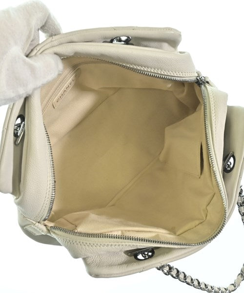 CHANEL กระเป๋าสะพาย