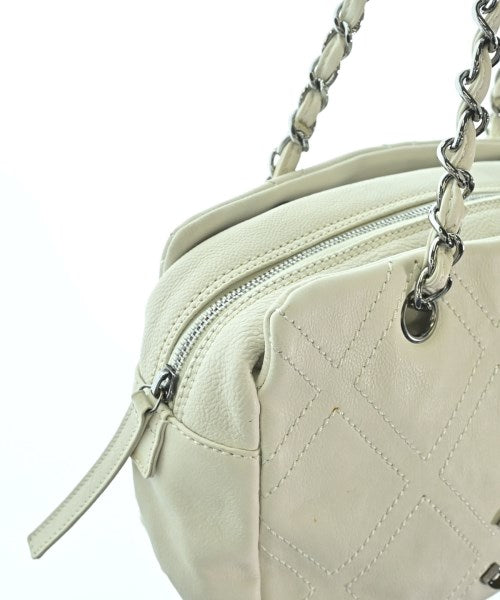 CHANEL กระเป๋าสะพาย