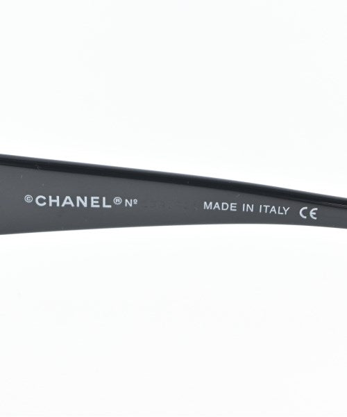 CHANEL แว่นกันแดด