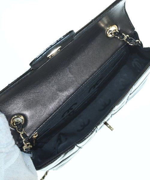 CHANEL กระเป๋าสะพาย