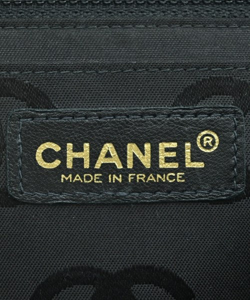 CHANEL กระเป๋าสะพาย