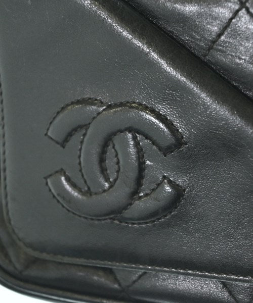 CHANEL กระเป๋าสะพาย