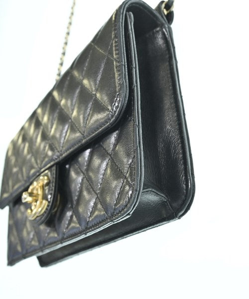 CHANEL กระเป๋าสะพาย