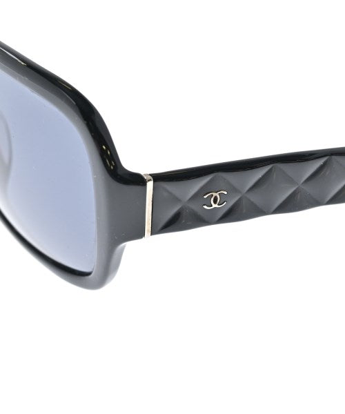 CHANEL แว่นกันแดด