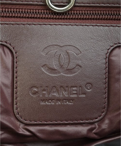 CHANEL กระเป๋าถือขนาดใหญ่