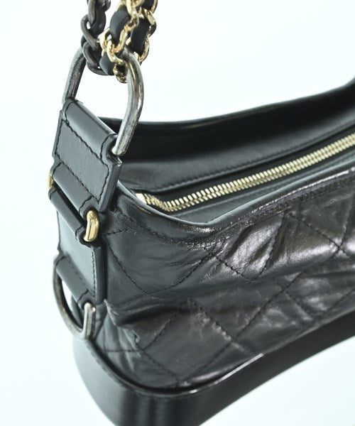 CHANEL กระเป๋าสะพาย
