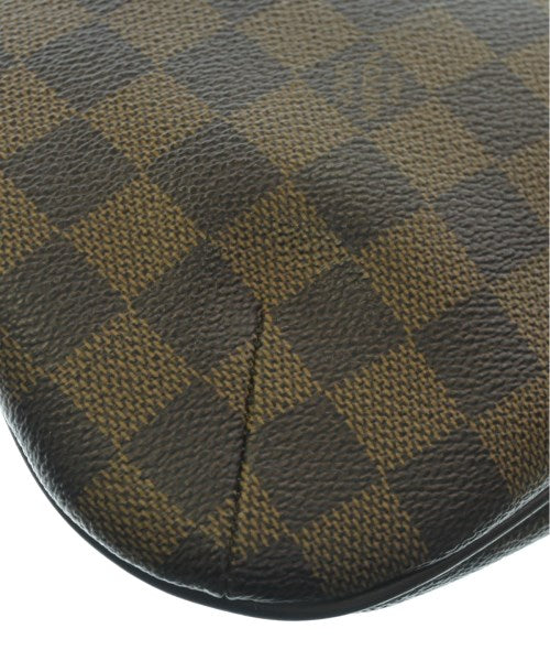 LOUIS VUITTON กระเป๋าสะพาย