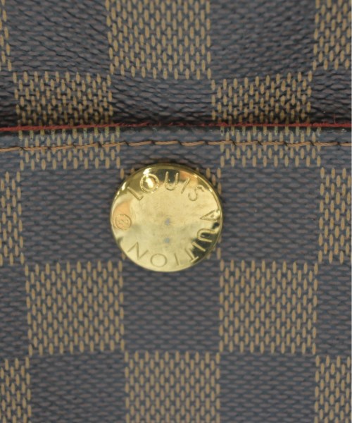 LOUIS VUITTON กระเป๋าสะพาย