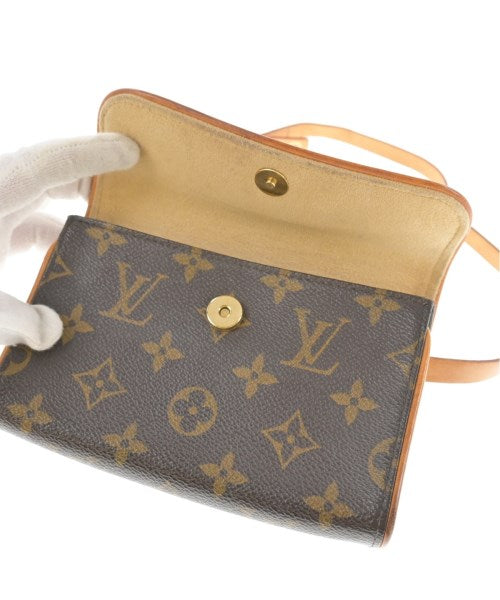 LOUIS VUITTON กระเป๋าสะพาย