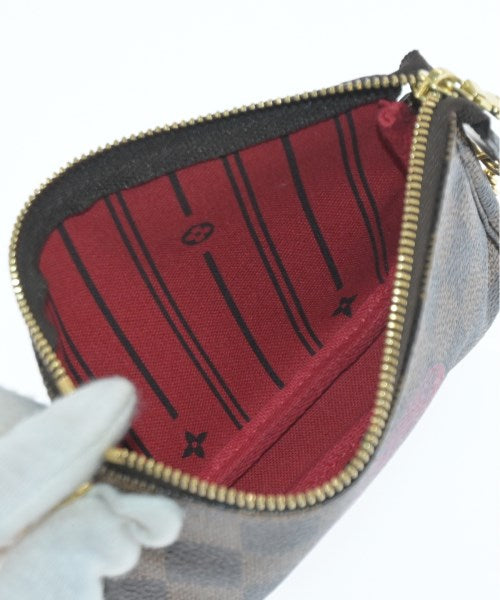 LOUIS VUITTON กระเป๋า