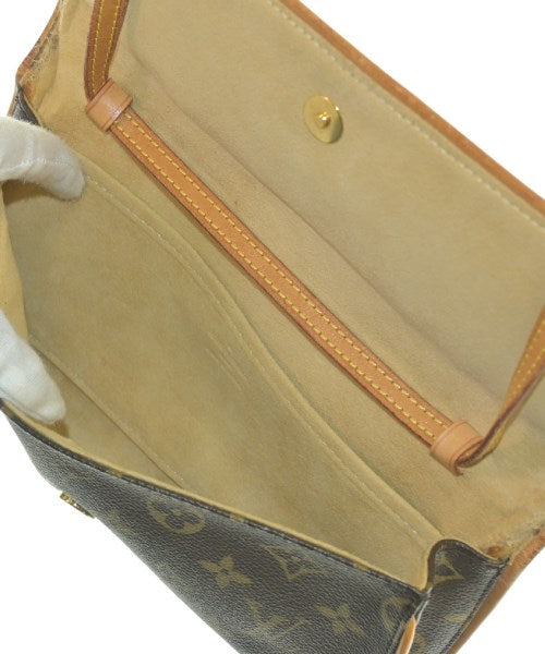 LOUIS VUITTON กระเป๋าสะพาย