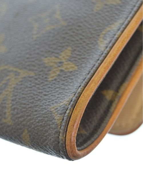 LOUIS VUITTON กระเป๋าสะพาย
