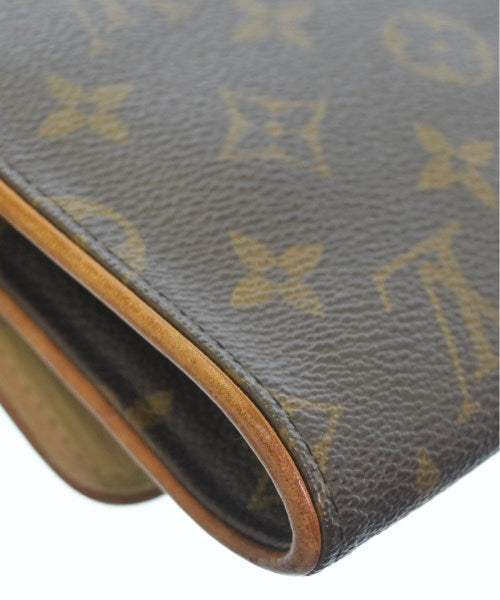 LOUIS VUITTON กระเป๋าสะพาย