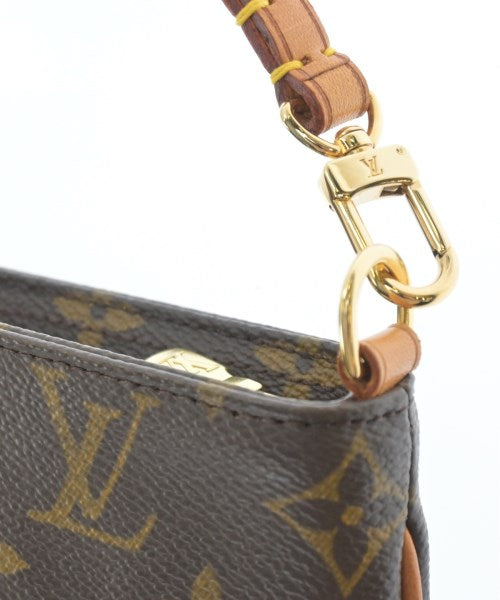 LOUIS VUITTON คลัตช์