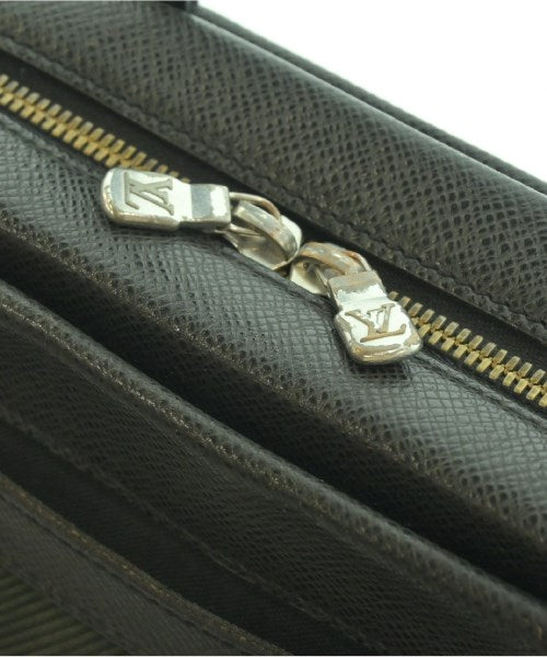 LOUIS VUITTON กระเป๋าสะพาย