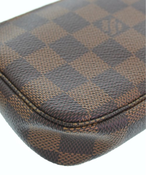 LOUIS VUITTON กระเป๋าสะพาย