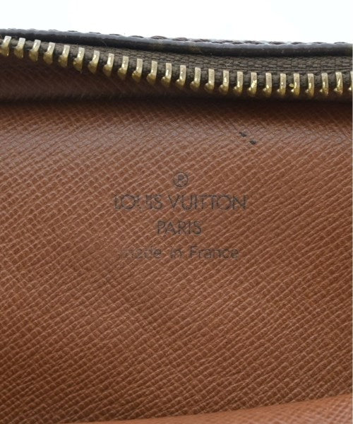 LOUIS VUITTON กระเป๋าสะพาย