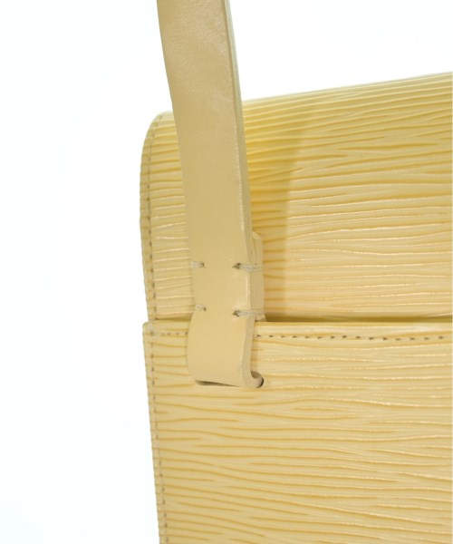 LOUIS VUITTON กระเป๋าสะพาย