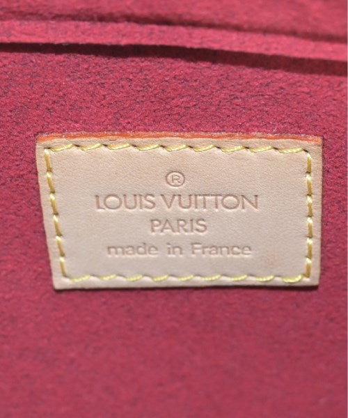 LOUIS VUITTON กระเป๋าสะพาย