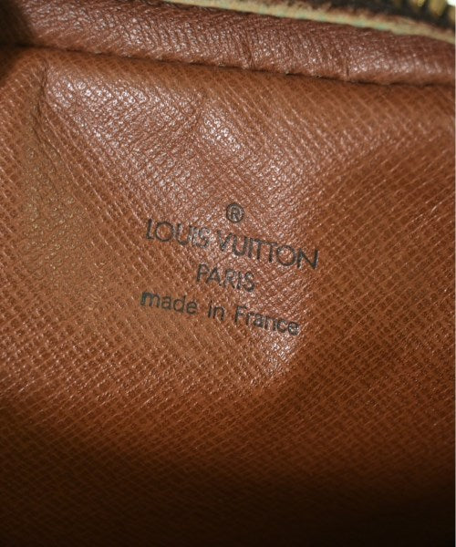 LOUIS VUITTON กระเป๋าสะพาย