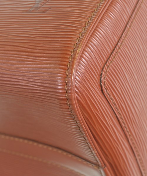 LOUIS VUITTON กระเป๋าใส่อุปกรณ์ขนาดใหญ่