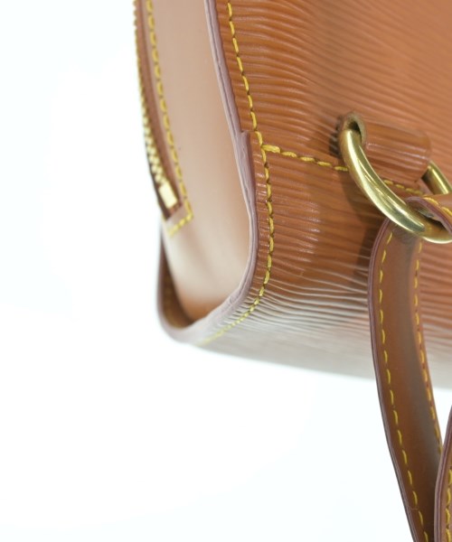 LOUIS VUITTON เป้สะพายหลัง