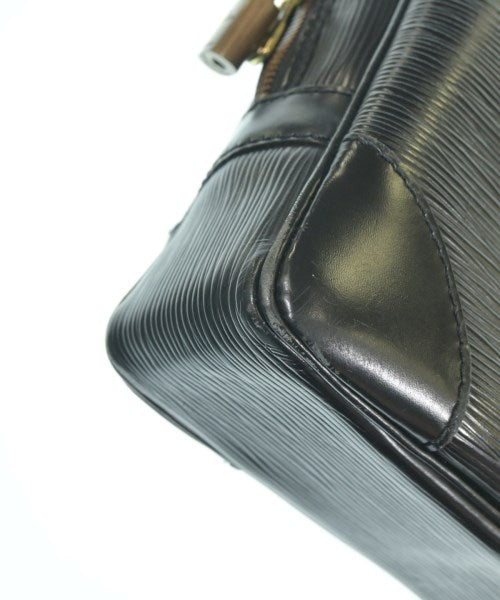 LOUIS VUITTON กระเป๋าธุรกิจ