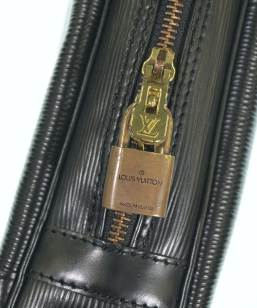 LOUIS VUITTON กระเป๋าธุรกิจ