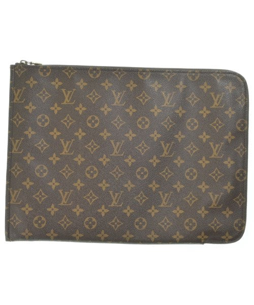 LOUIS VUITTON คลัตช์