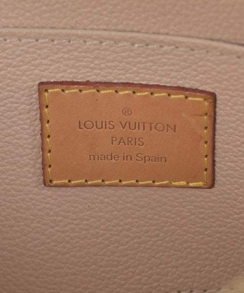LOUIS VUITTON กระเป๋า