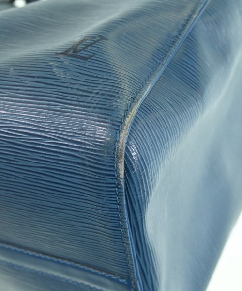 LOUIS VUITTON กระเป๋าใส่อุปกรณ์ขนาดใหญ่