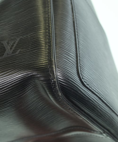 LOUIS VUITTON กระเป๋าใส่อุปกรณ์ขนาดใหญ่