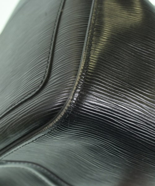 LOUIS VUITTON กระเป๋าใส่อุปกรณ์ขนาดใหญ่