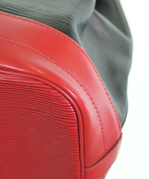 LOUIS VUITTON กระเป๋าสะพาย